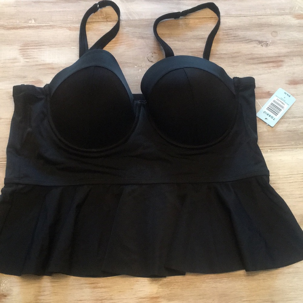Torrid Size 2 peplum midkini top NWT